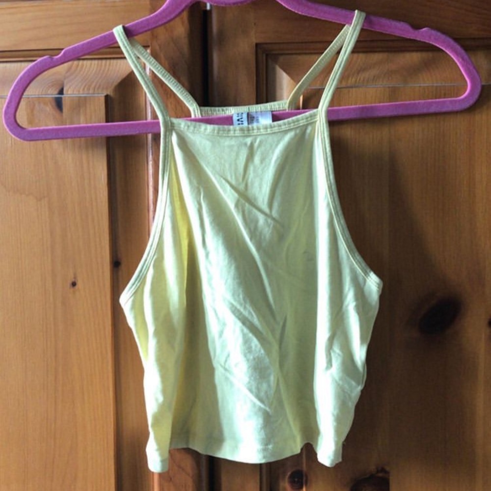 Yellow crop tank